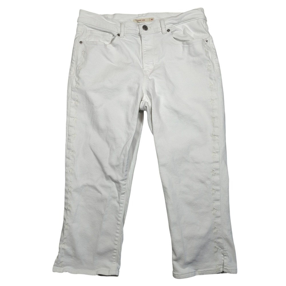 Levi's Classic Capri Women 10 W30 White Embroidered Floral Denim Jeans